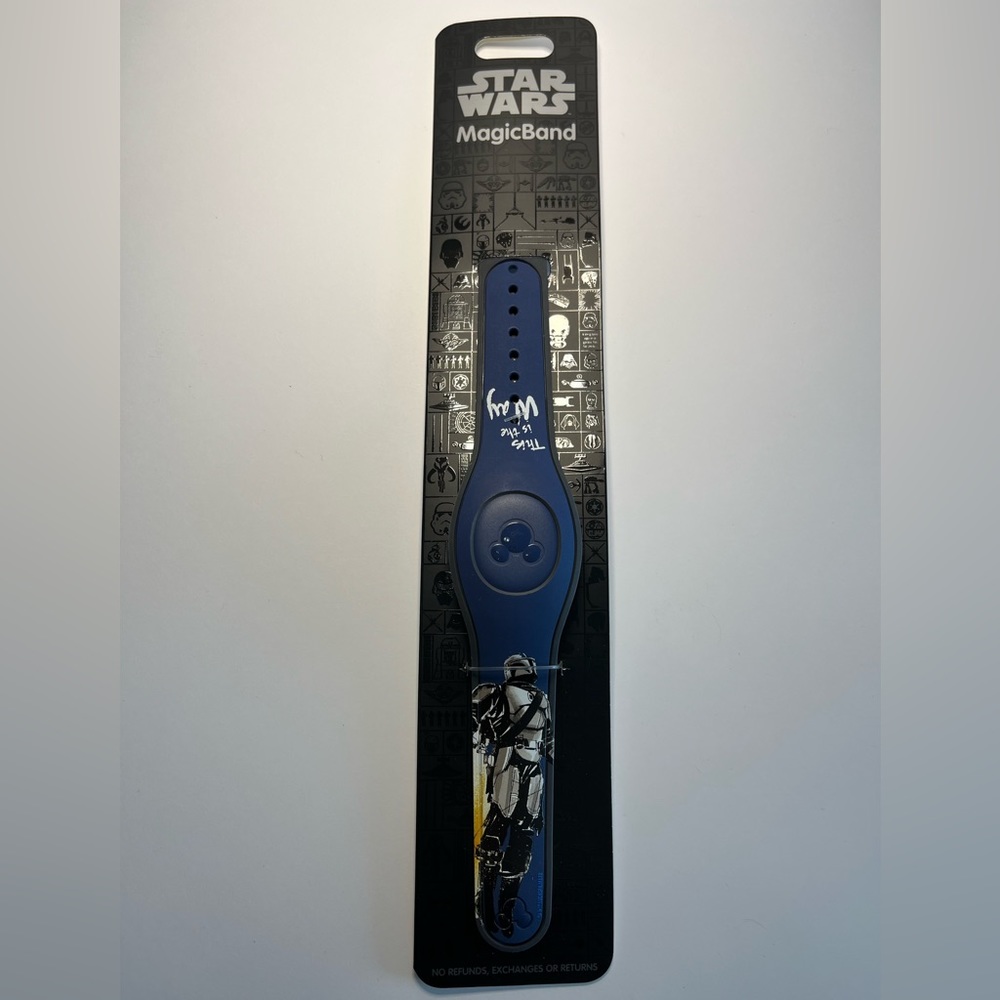 Disney’s Star Wars Mandalorian “This is the Way” Limited Edition MagicBa…